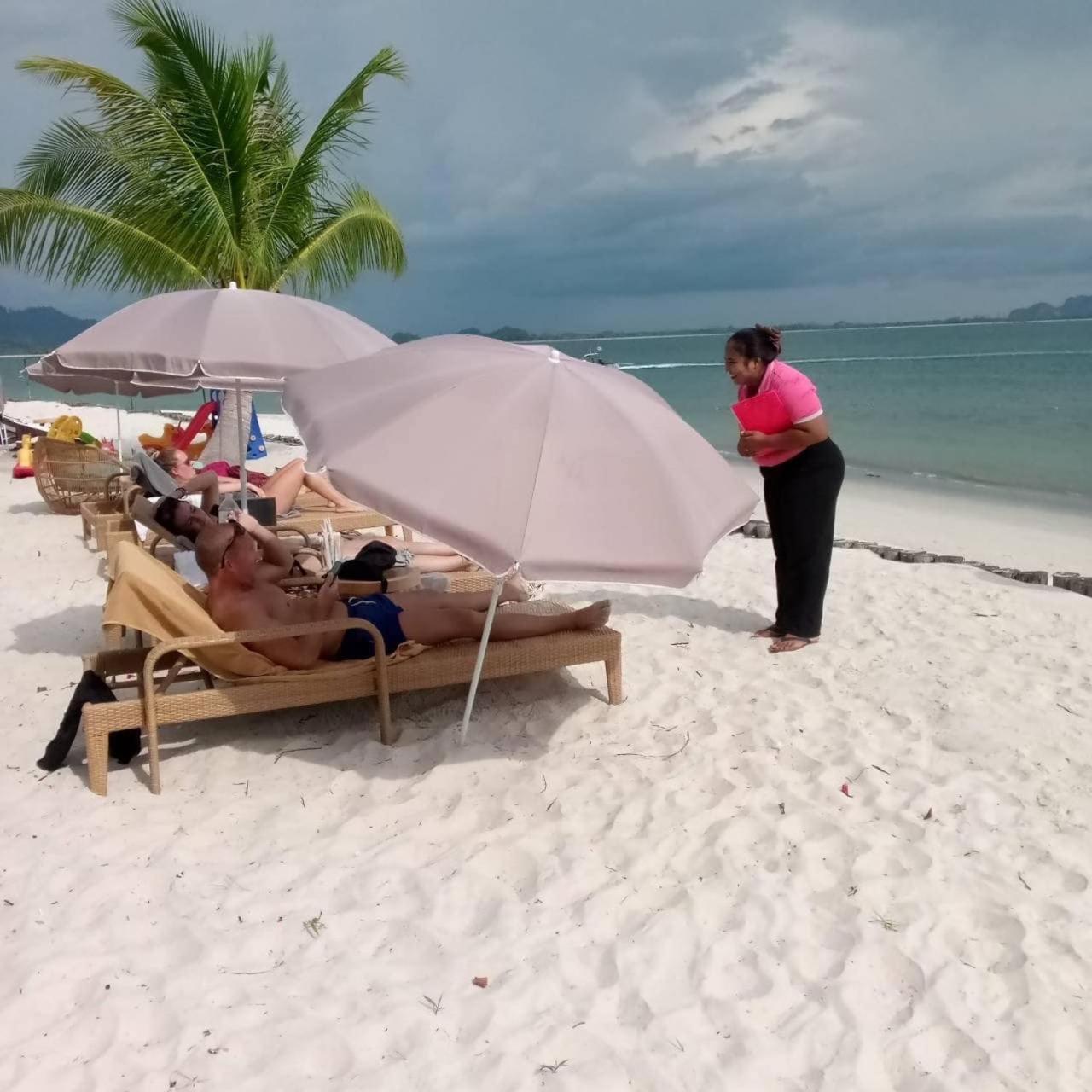 Koh Mook Sivalai Beach Resort Exterior foto